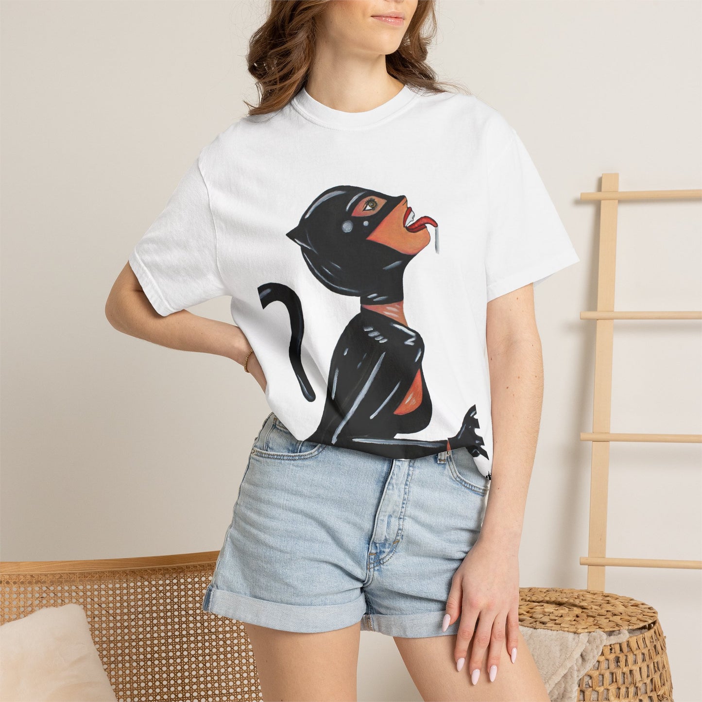 Catwoman Pinup T-Shirt — Hissoul Art Graphic Tee